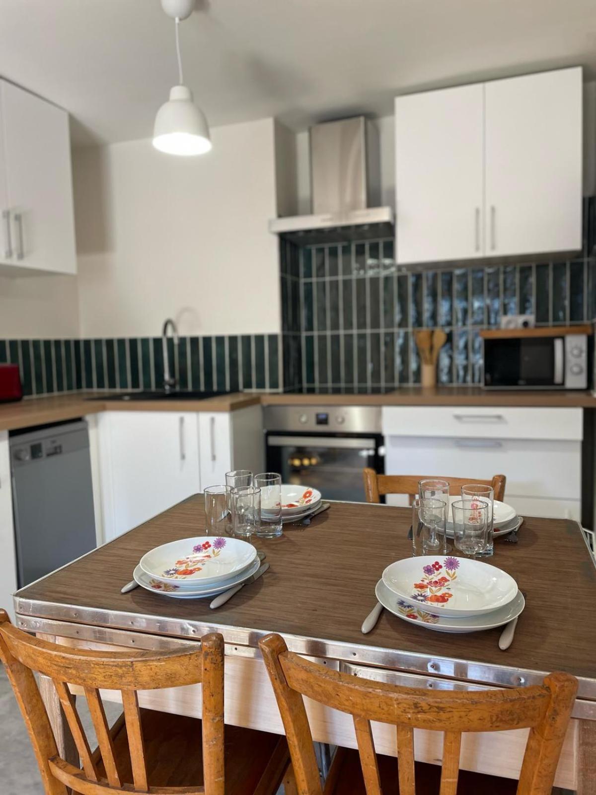 Les Appartements D'Albertine - Clemence Bourges Eksteriør billede